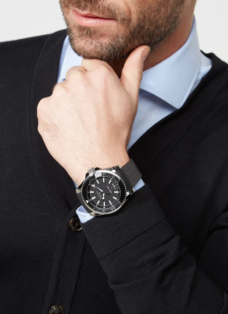 Gucci Dive Analog Quartz Black Dial Black Rubber Strap Watch For Men - YA136204