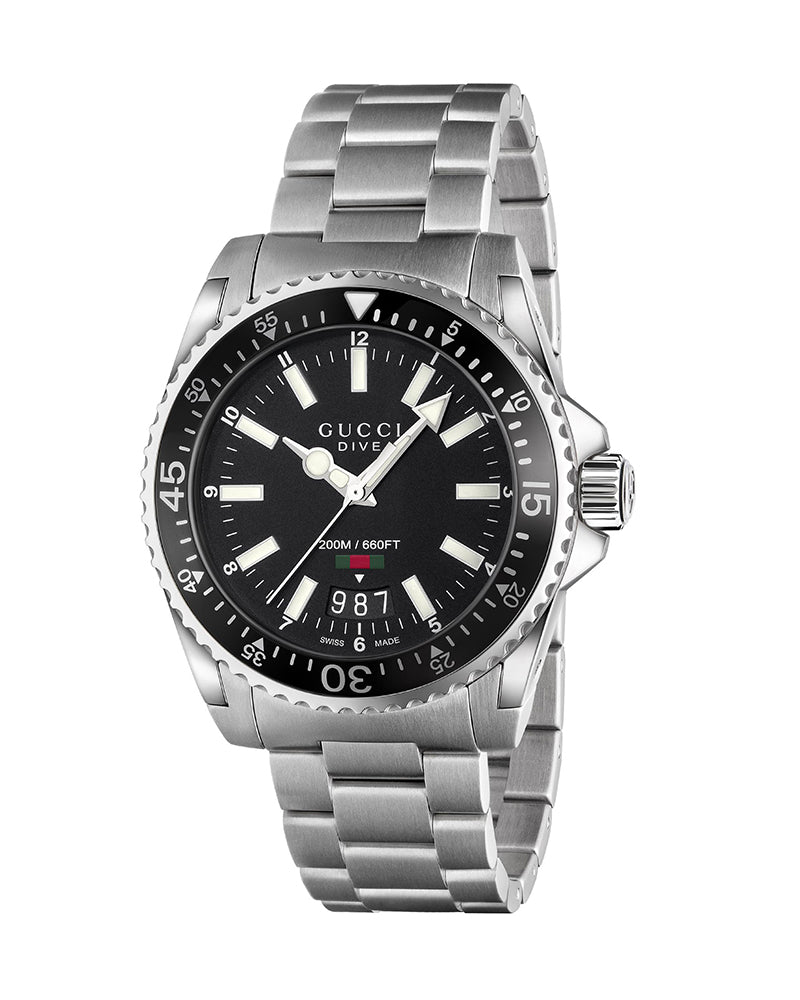 Gucci Dive Mens Silver Stainless Steel Quartz Black Dial Silver Stainless Steel Bracelet Watch