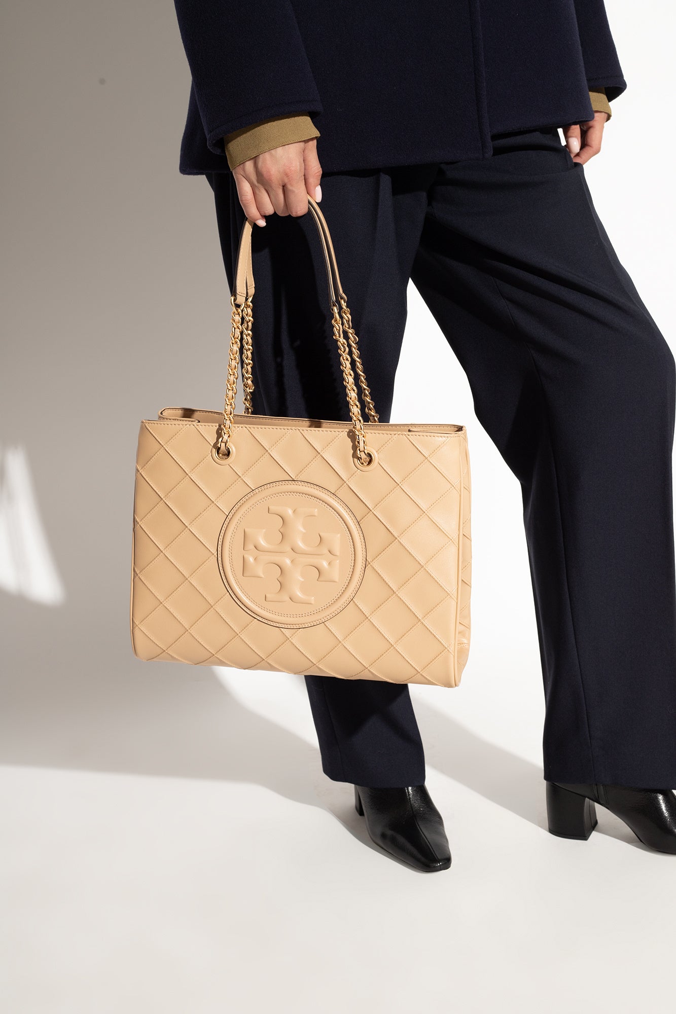 Tory Burch Fleming Soft Leather Shoulder Bag